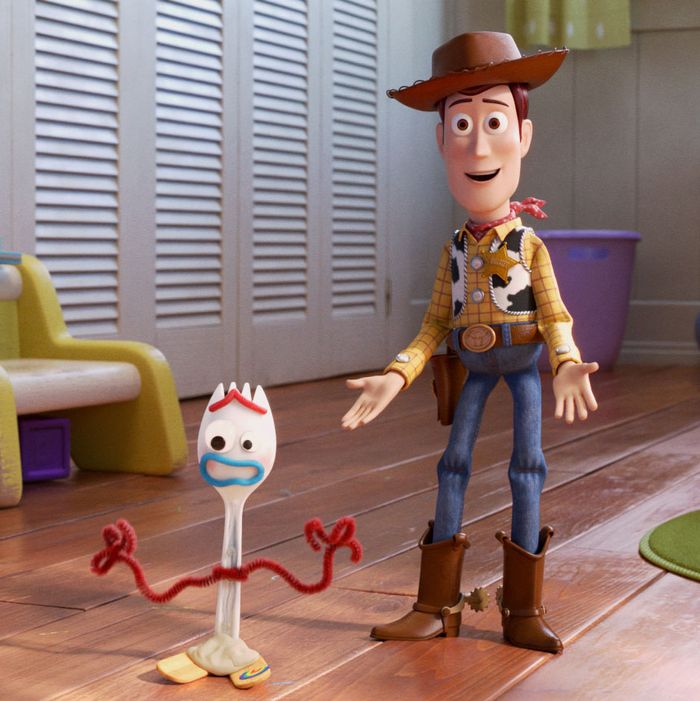 the characters in toy story 4