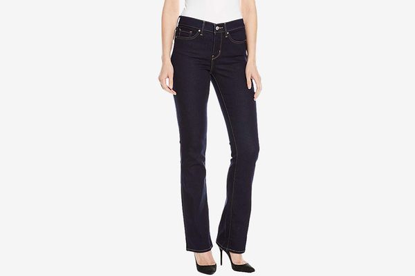 Plus-Size Jeans According to Real Women 
