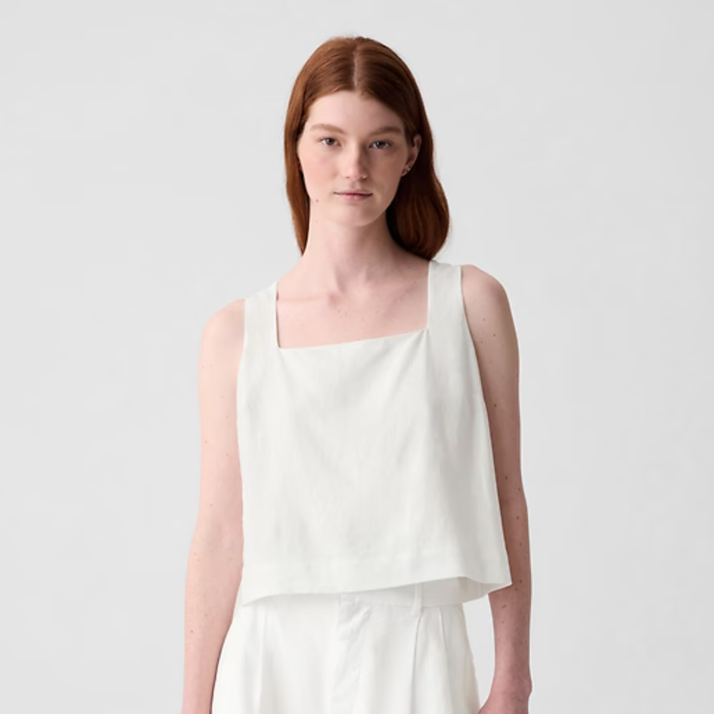 Gap Linen-Blend Button-Back Cropped Tank Top