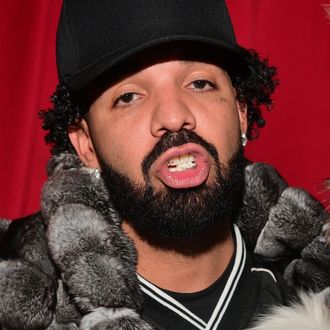 Drake Jokes That Labels Didn't Sign Him Because of 'Corny' Outfits