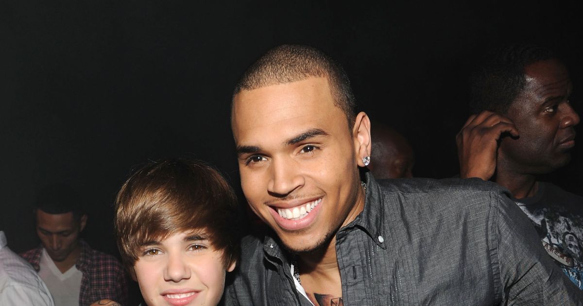 Chris Brown #Prays4Bieber