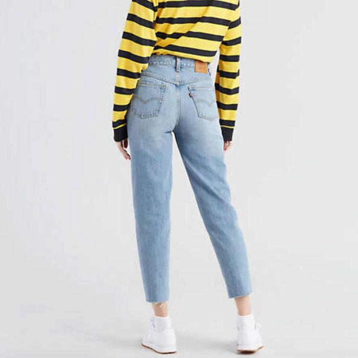 mom jeans low rise