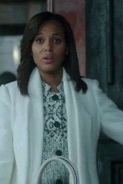 Prints and a white coat! Peak Olivia-ness.