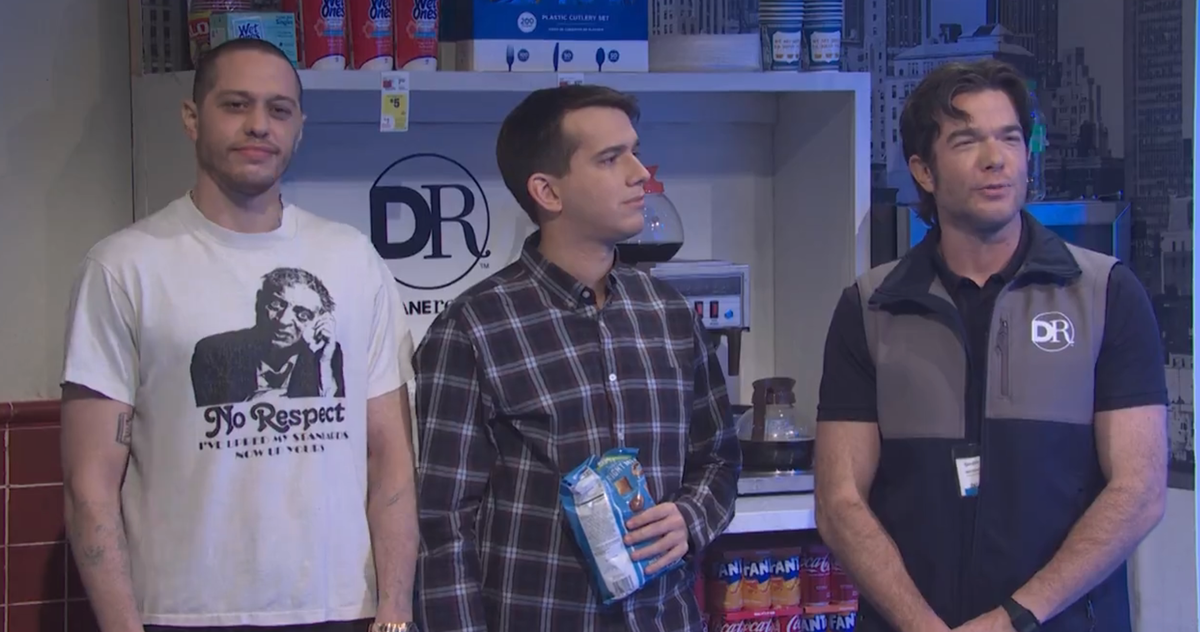 John Mulaney’s Duane Reade musical comedy sketch