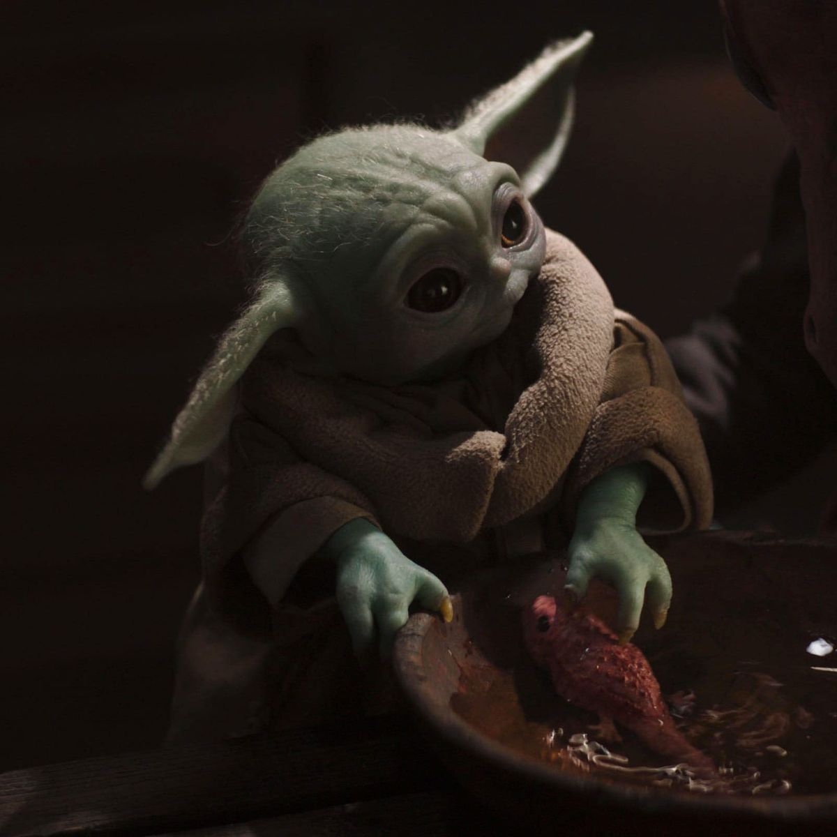 Thank Grogu The Mandalorian Let Baby Yoda Be A Baby - eugenio yoda brawls star