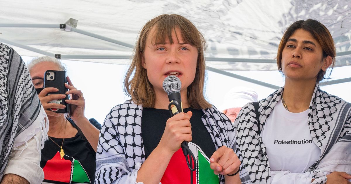 Greta Thunberg Is Sailing to Gaza