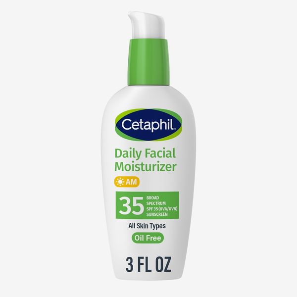 Cetaphil Daily Oil-Free Facial Moisturizer With SPF 35