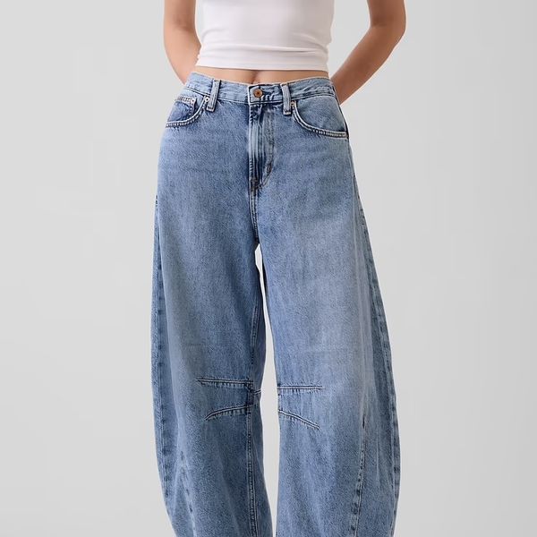 Gap High Rise UltraSoft Horseshoe Jeans