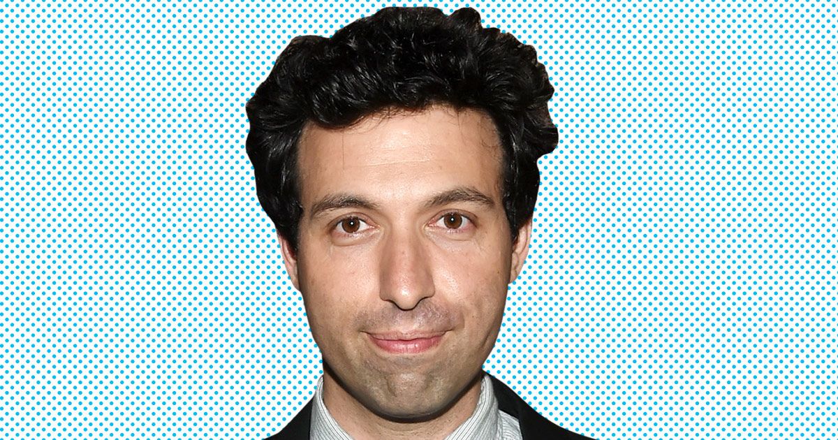 女孩們亞歷克斯卡波夫斯基 (Alex Karpovsky) 談濕衣服拍攝、他與瑪妮的愛情故事，以及為什麼雷需要使用 Tinder