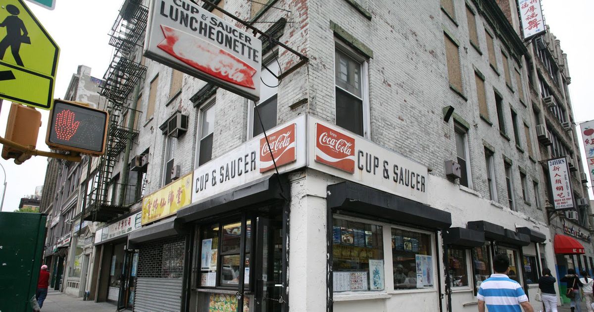 Classic NYC Diner Cup & Saucer Will Close