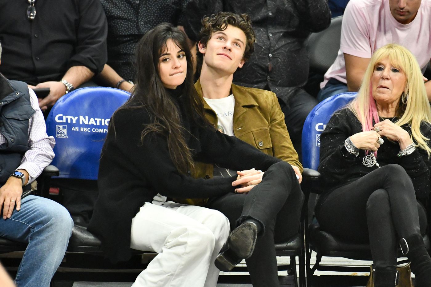 Camila Cabello & Shawn Mendes Kiss at Clippers Game [Photos]