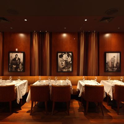 The dining room at Minton's.