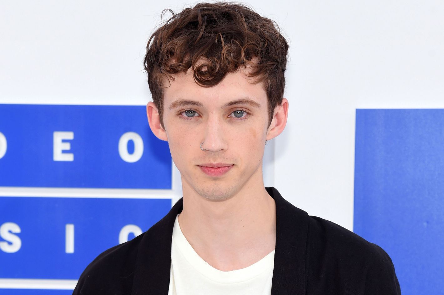 Troye Sivan on Paying Tribute to LGBT Activism in His New Music ...