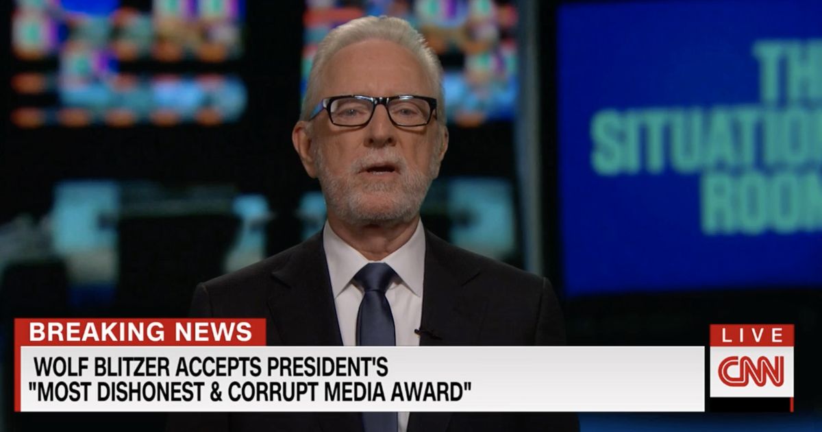 Fake Wolf Blitzer Accepts Trump's Fake News Award on Kimmel