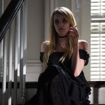 AMERICAN HORROR STORY: COVEN The Dead - Episode 307 (Airs Wednesday, November 20, 10:00 PM e/p) --Pictured: Emma Roberts as Madison -- CR. Michele K. Short/FX