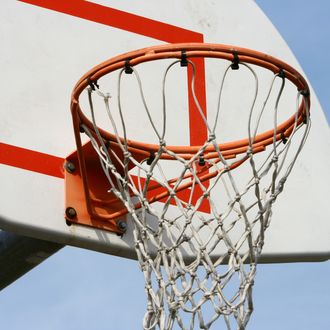 Bronx Teen Dunks Basketball, Collects $50,000 From New York City