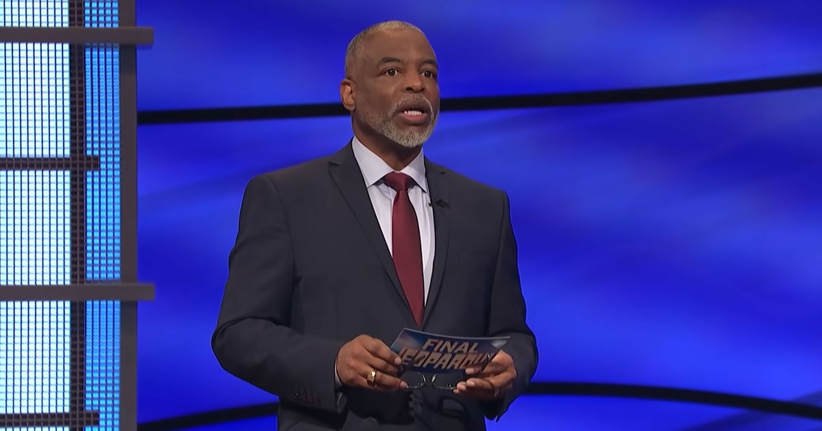 Jeopardy LeVar Burton Discusses Hosting on Daily Show