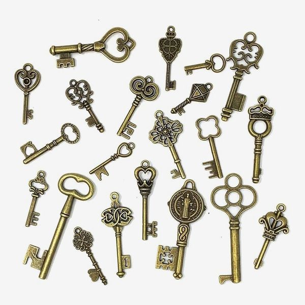 Vintage Skeleton Key Set Charms