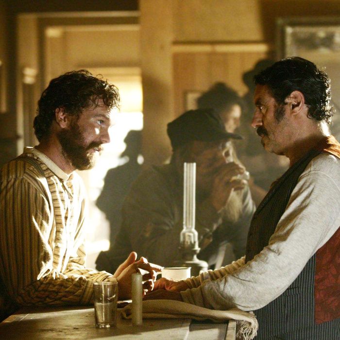 ‘Deadwood’ Season 1 Episode 2 Recap: ‘Deep Water’