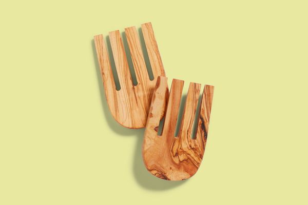 Be Home Olive Wood Salad Hands