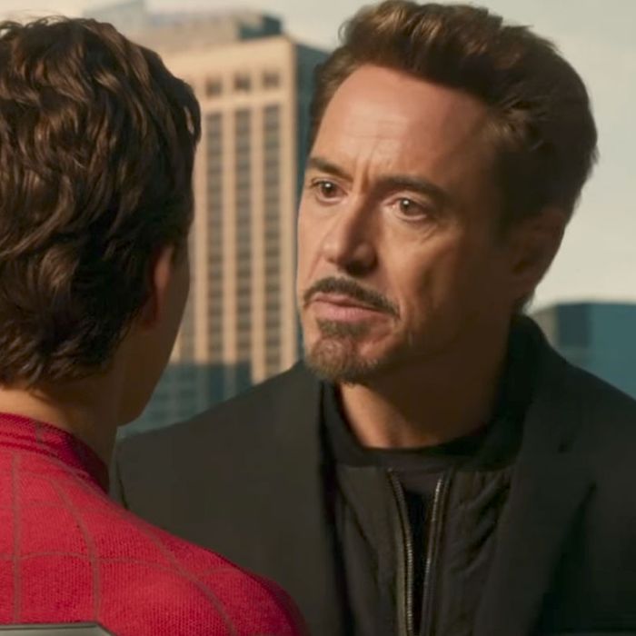 lapso carro Envío Spider-Man: Homecoming': Is Iron Man the Real Villain?