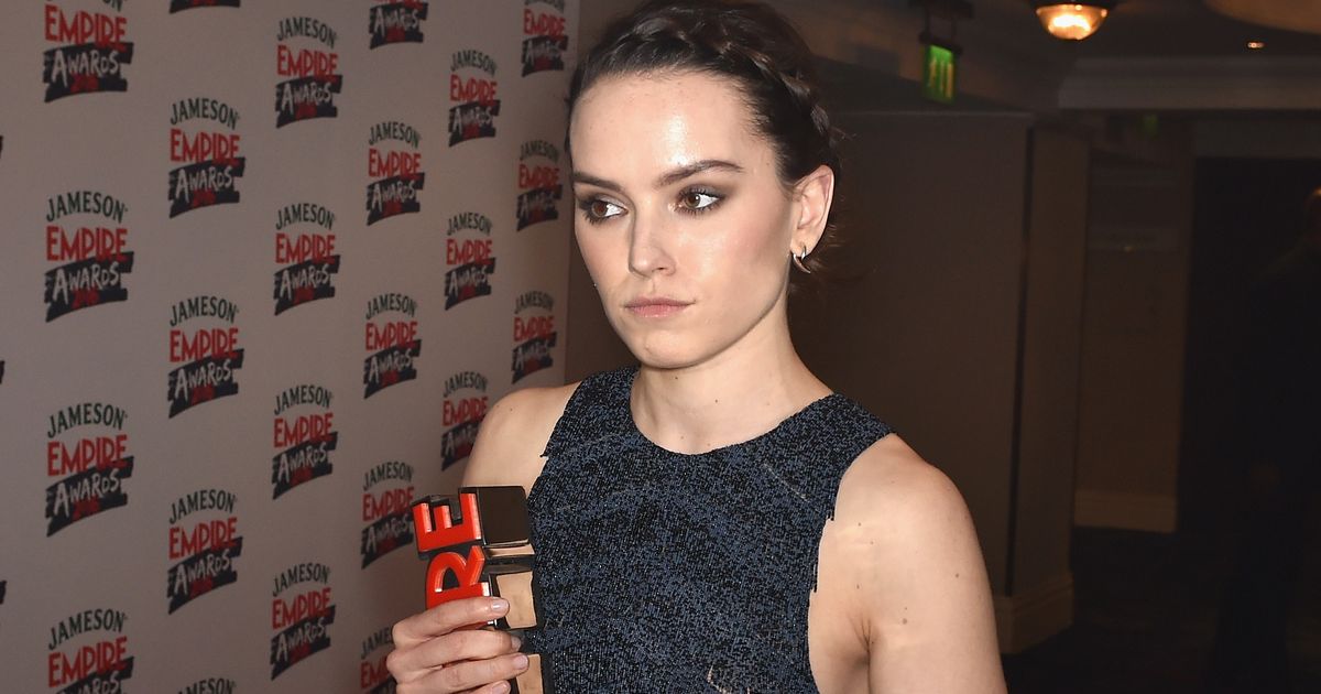 黛西·雷德利 (Daisy Ridley) 在發布反槍支暴力信息幾天后刪除了她的 Instagram 帳戶