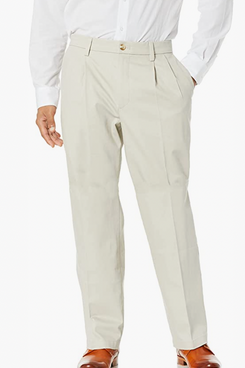 Dockers Relaxed Fit Signature Khaki Lux Cotton Stretch Pleated Pants