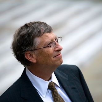 Microsoft co-founder turned global philanthropist Bill Gates speaks to the press after a meeting with French President at the Elysee Palace on October 10, 2012 in Paris.