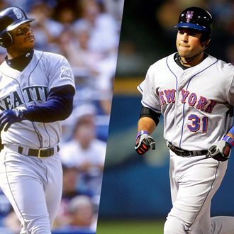 Ken Griffey Jr. and Mike Piazza Trot Into Baseball Hall of Fame
