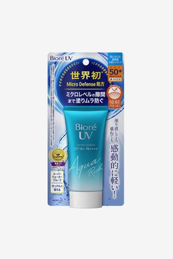 Biore UV Aqua Rich Watery Sunscreen SPF 50 + / PA ++++