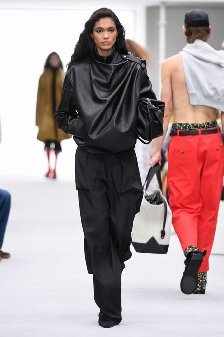 Loewe - Paris RTW Spring/Summer 2027 - Fashion show