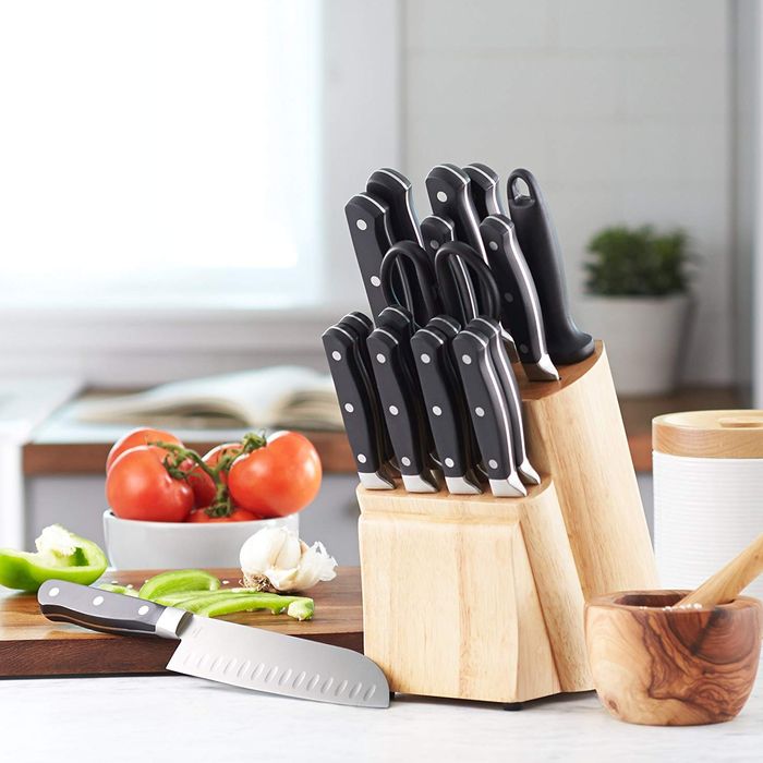 Essential Oak Block Set Safe Storage Knife Set Rada Cutlery