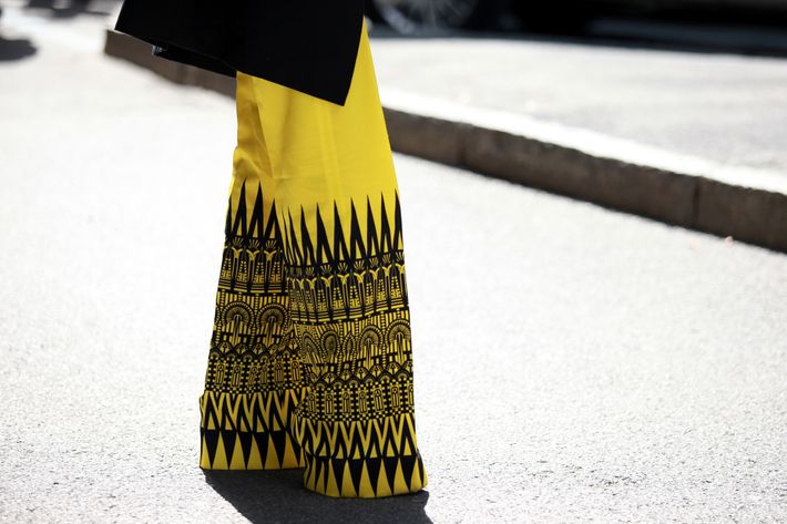 Ten Street-Styling Tricks We Learned From Fashion Week