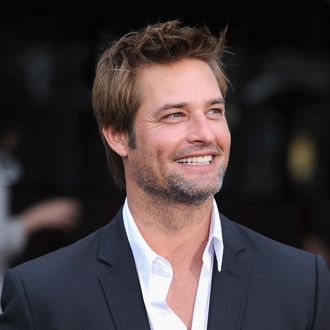 Actor Josh Holloway arrives at the premiere of Paramount Pictures' 