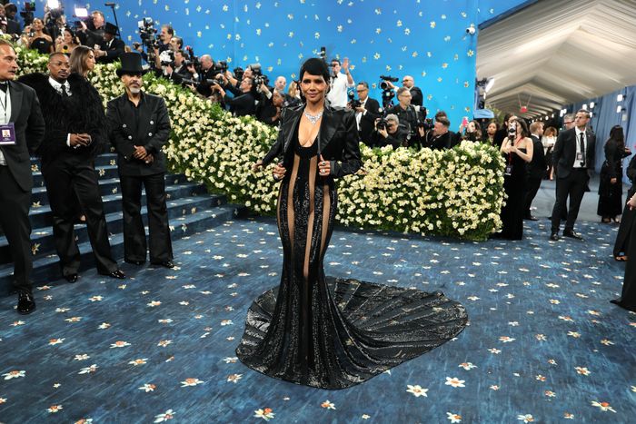 The 2025 Met Gala Celebrating “Superfine: Tailoring Black Style” - Arrivals