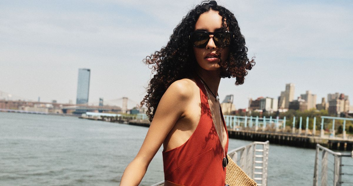 How to Dress for a Ferry Ride