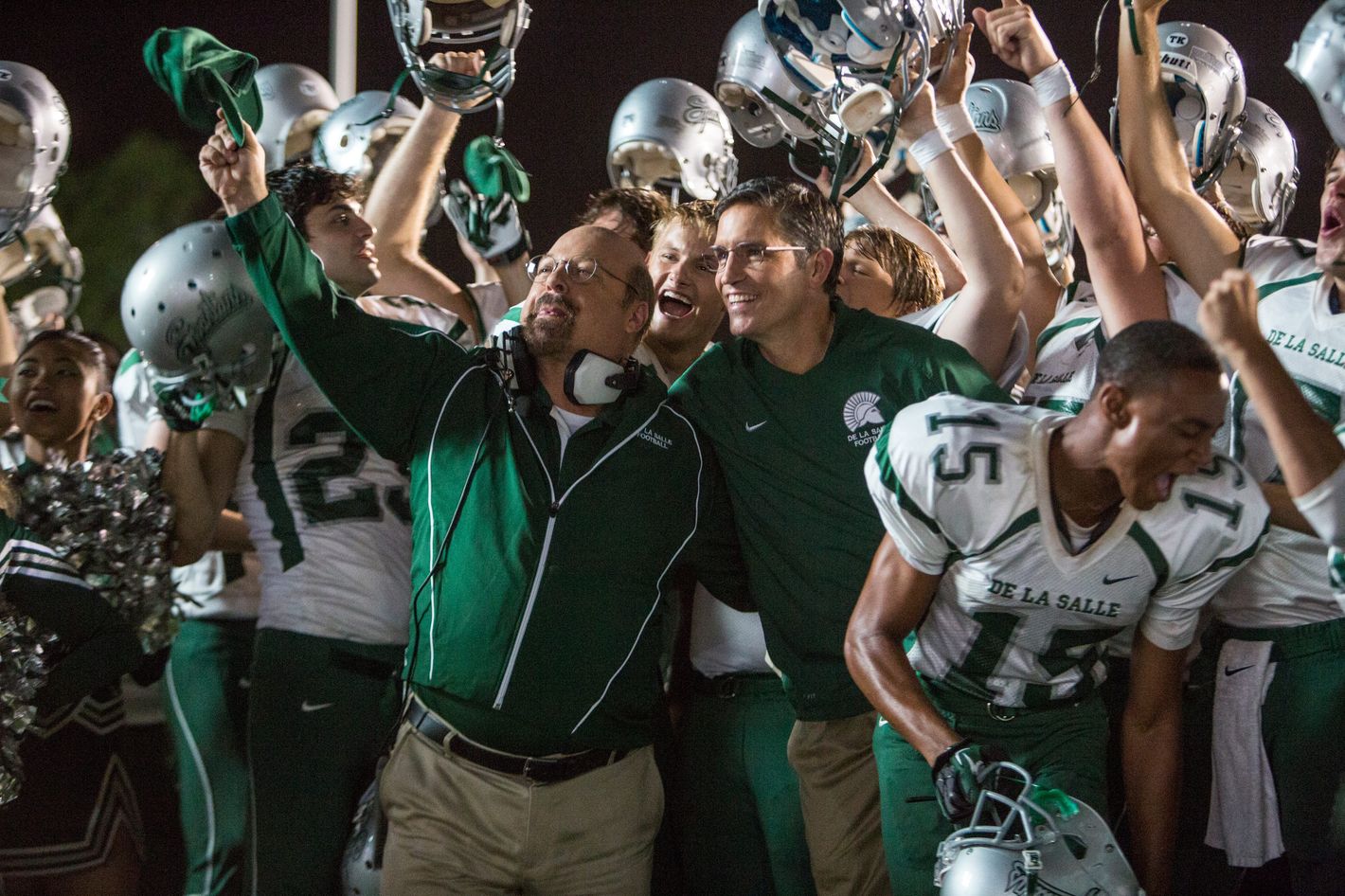 When the Game Stands Tall Is Good at Football, Bad at Drama