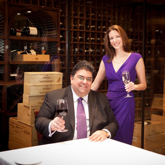 Omar Khan和Jennifer Simonti-Bryan