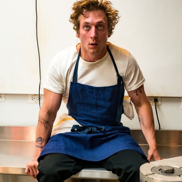 The Bears Jeremy Allen White Can Pull Off More Than a Great White TShirt   GQ