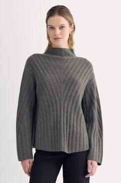 Everlane Funnel-Neck Sweater in Wool Cashmere