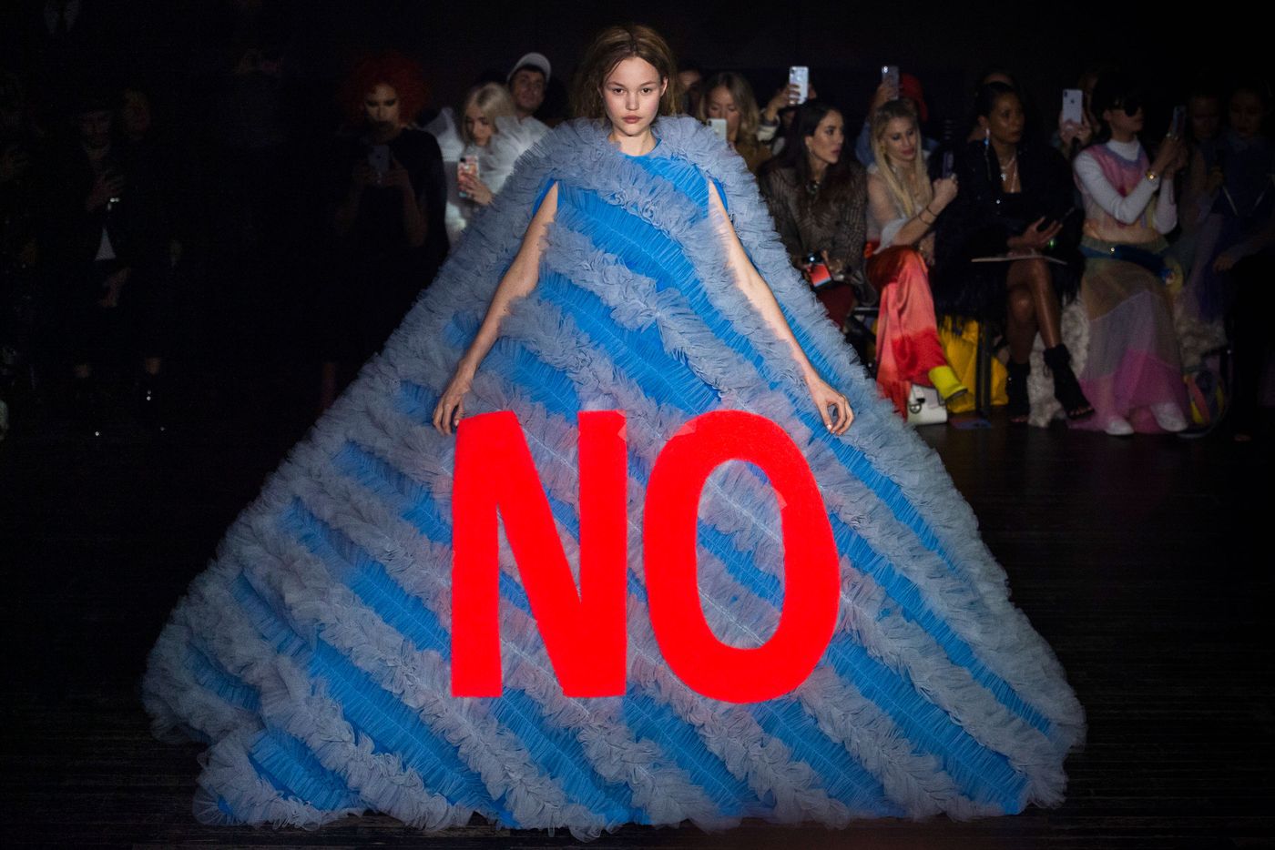 Viktor Rolf Crafted Beautiful Memes At Spring 19 Couture