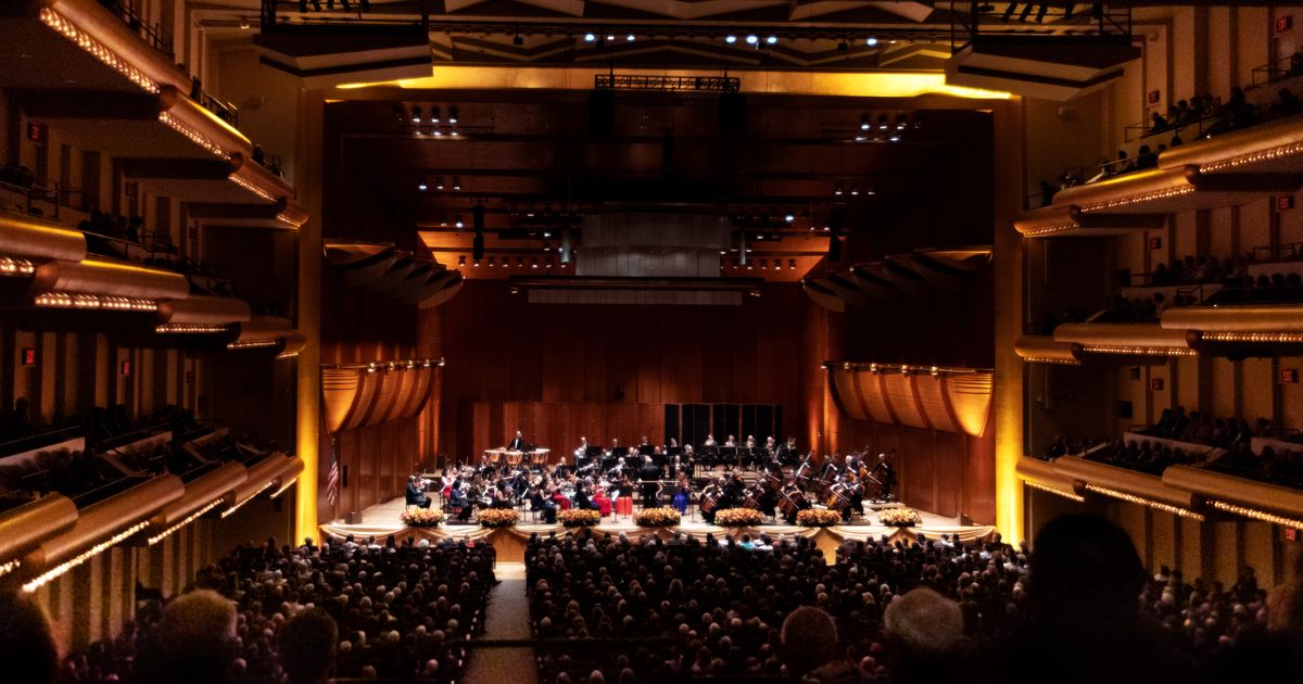 the-new-york-philharmonic-is-winding-down-musicians-pay