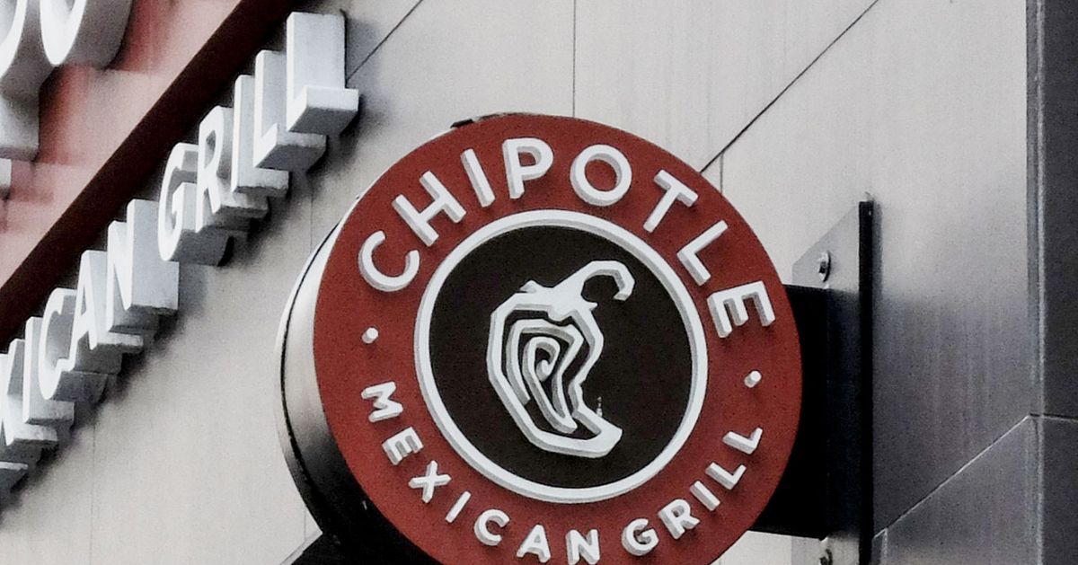 Chipotle Reopens Restaurant Where People Got Violently Ill