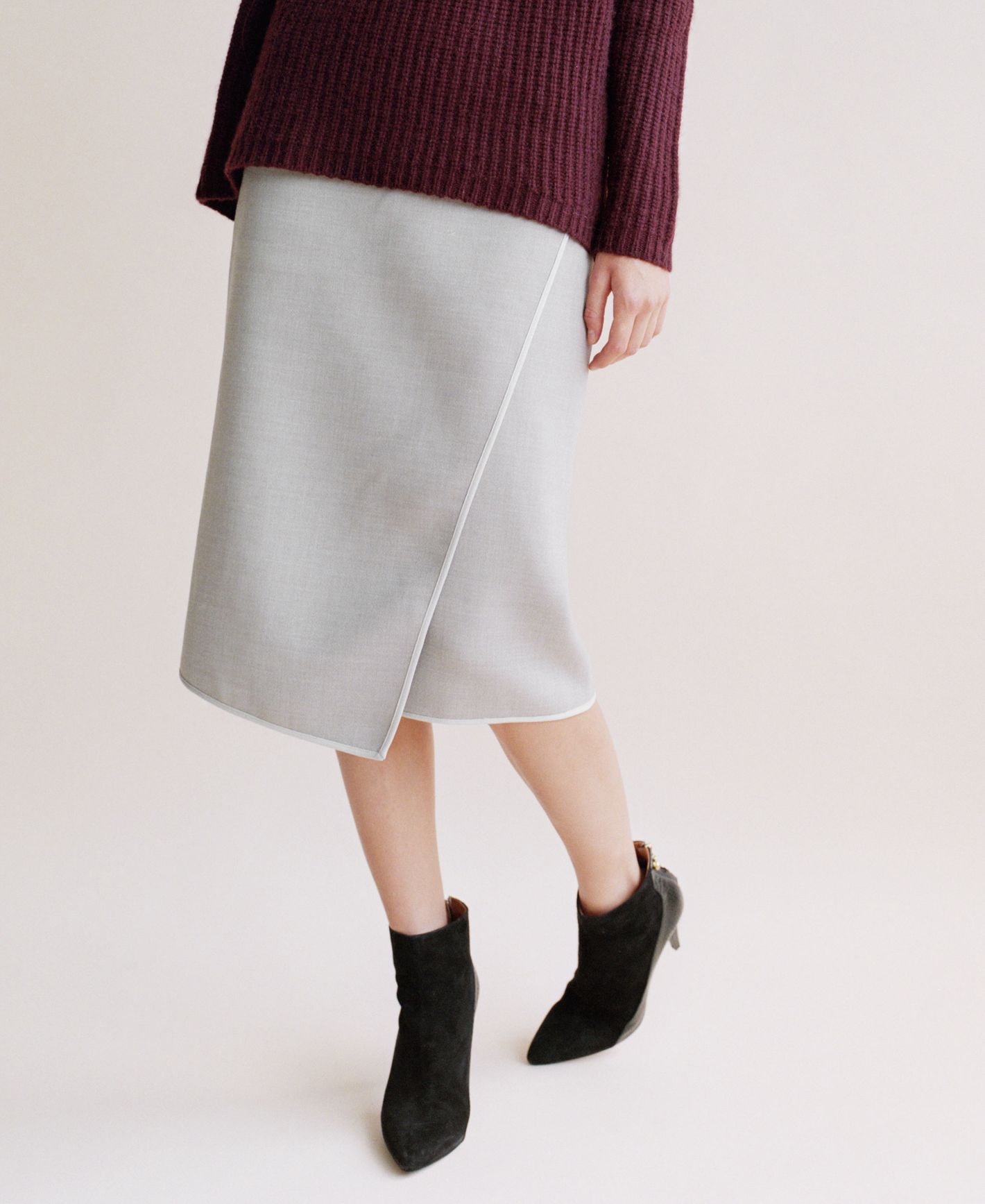 Outfit of the Week: A Cozy Sweater and Work-Friendly Skirt