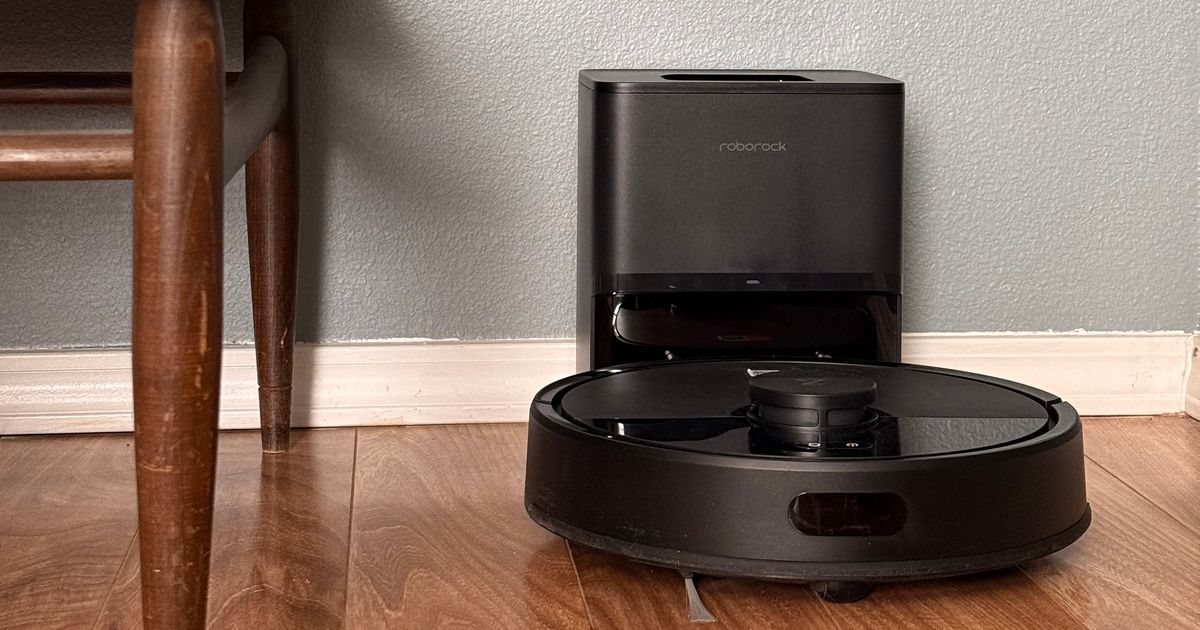I Have a New Favorite Robot Vacuum | The Strategist