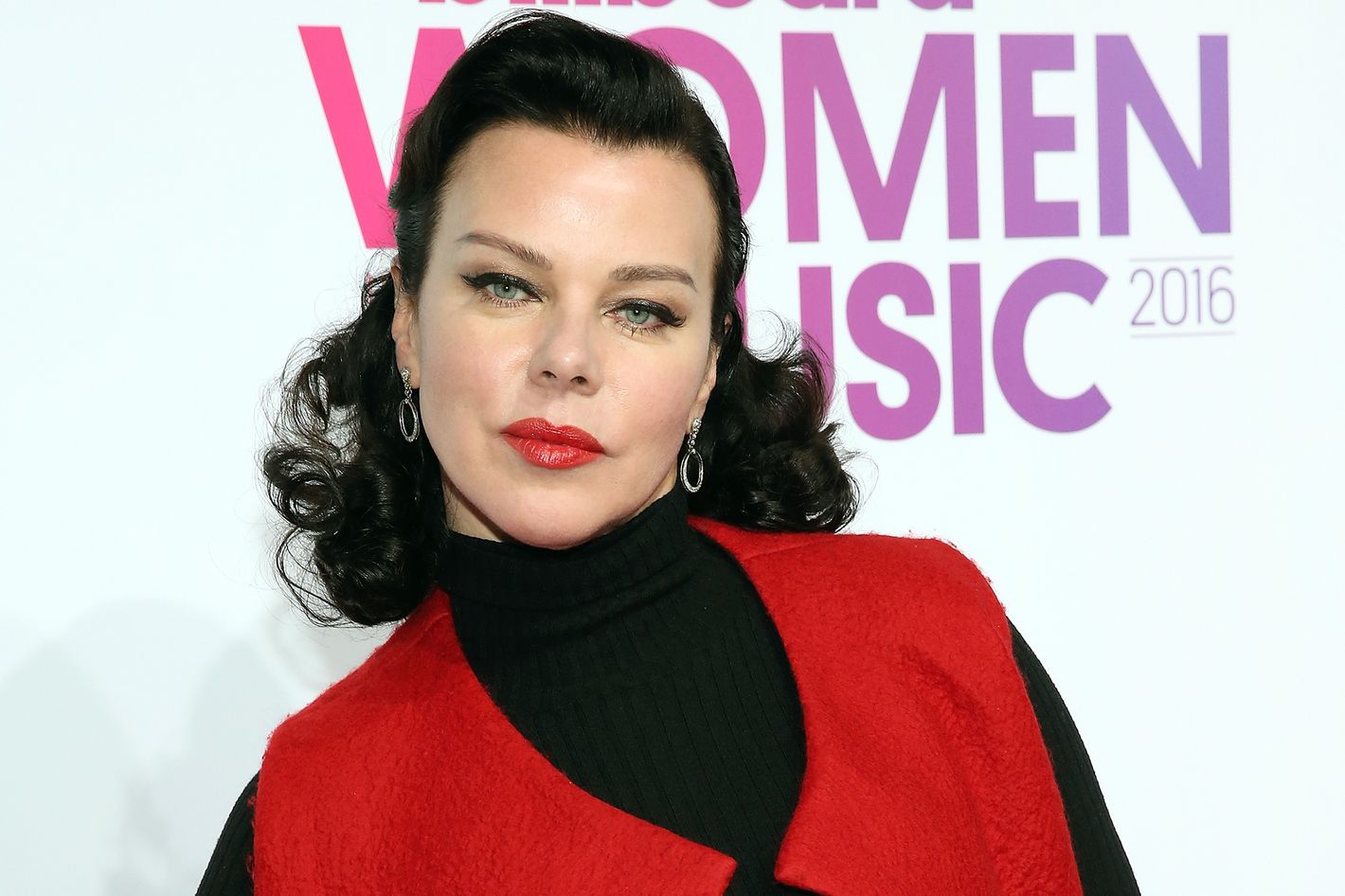 Debi mazar eye color