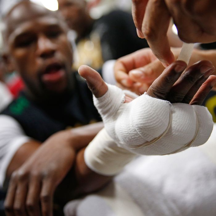 boxer taped hands