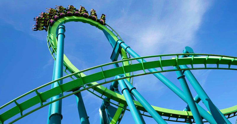 Man Looking for Lost Cell Phone Dies When Hit by Roller Coaster