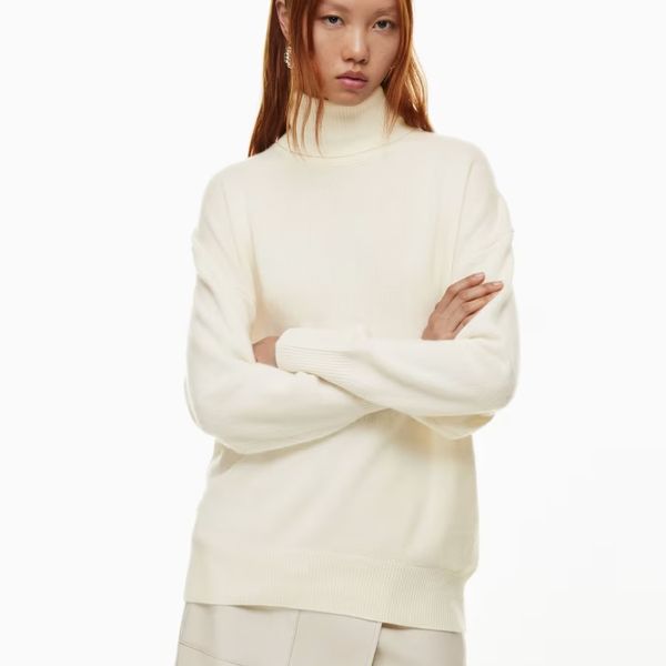 Aritzia Babaton Luxe Cashmere Rosemont Sweater