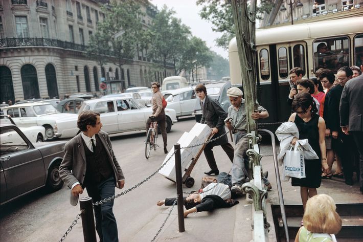 paris streets photography